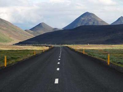 Fara-7B: An Efficient Agentic Model for Computer Use